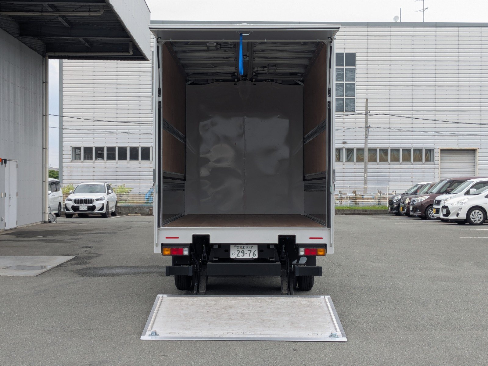 vehicle_image_202606121658186fX9qPHv0n.jpg