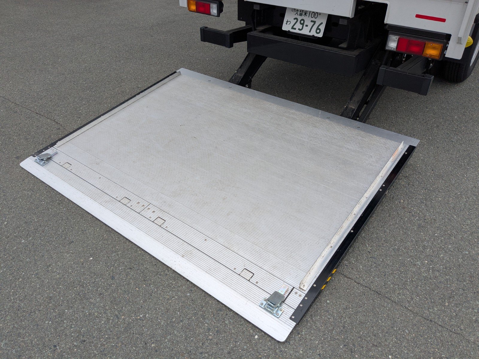 vehicle_image_20260612165818vPJP7UCNFB.jpg
