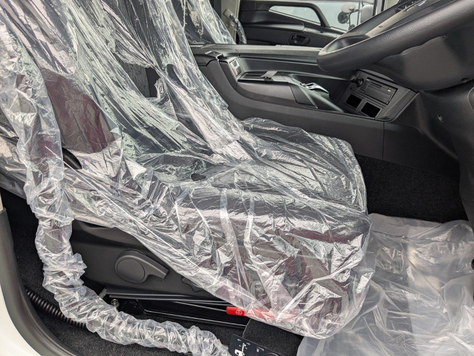 vehicle_image_20260217094934IDrTHjt0gD.jpg