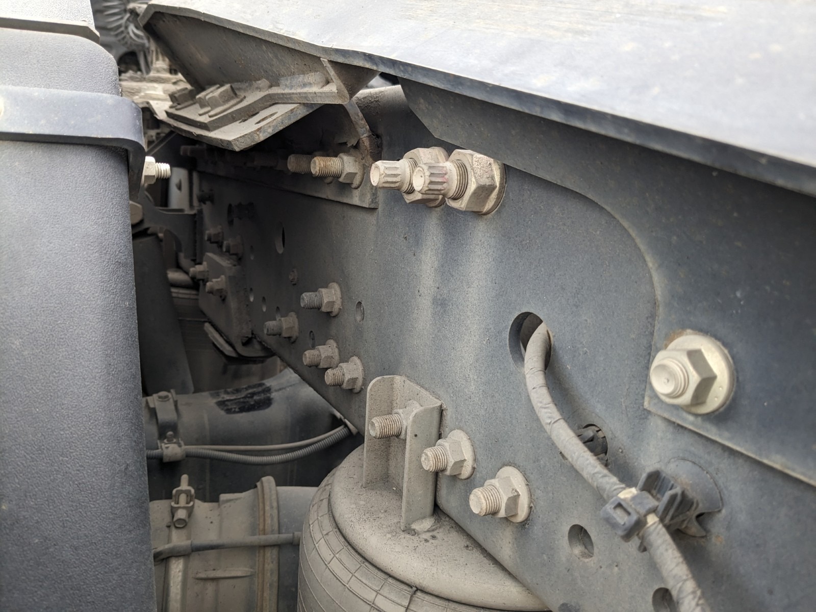 vehicle_image_20251222105426ELw3kcXcAO.jpg