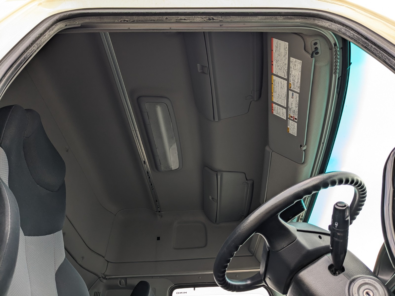 vehicle_image_20251222105426iJEzG1bBpU.jpg
