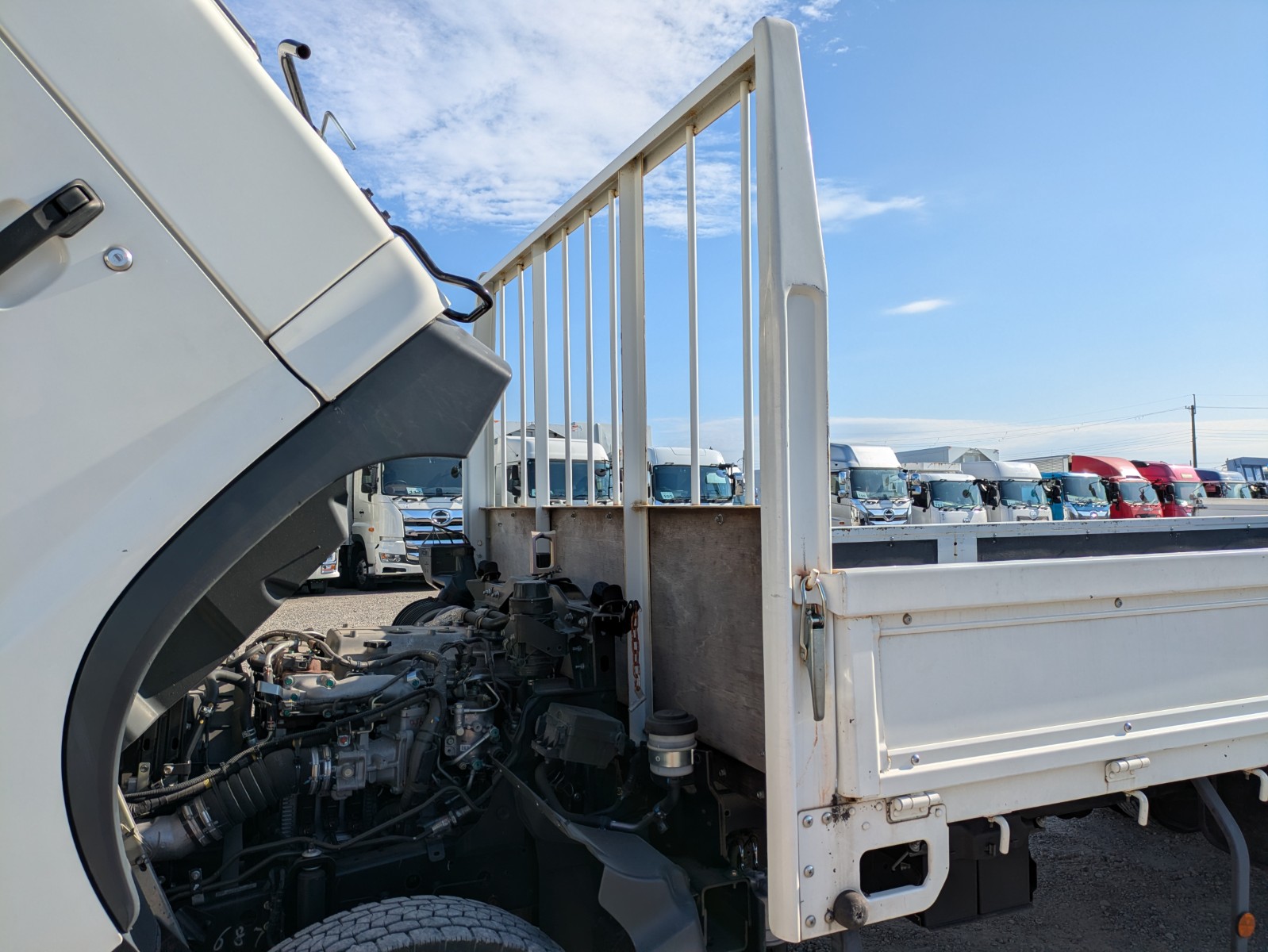 vehicle_image_20251212085052FOTCMsmuEu.jpg