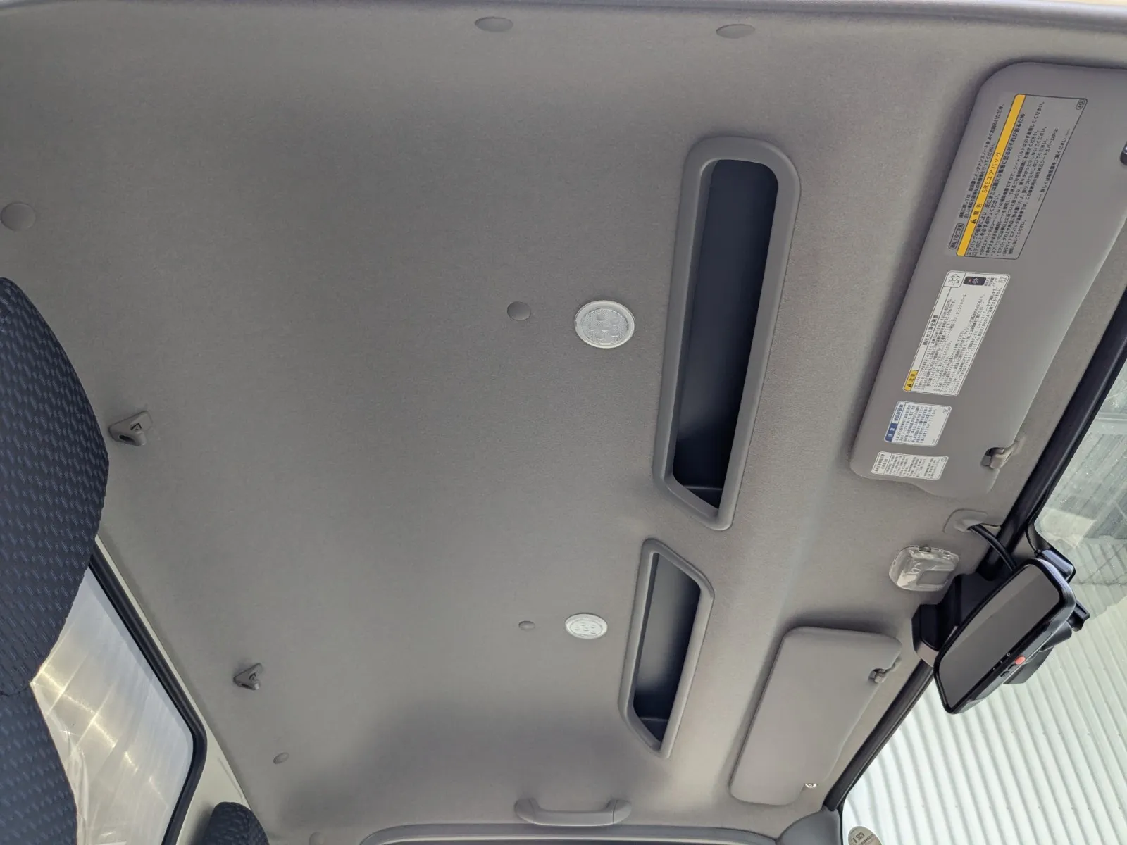 vehicle_image_20260619092834NyJoZP7CXe.webp