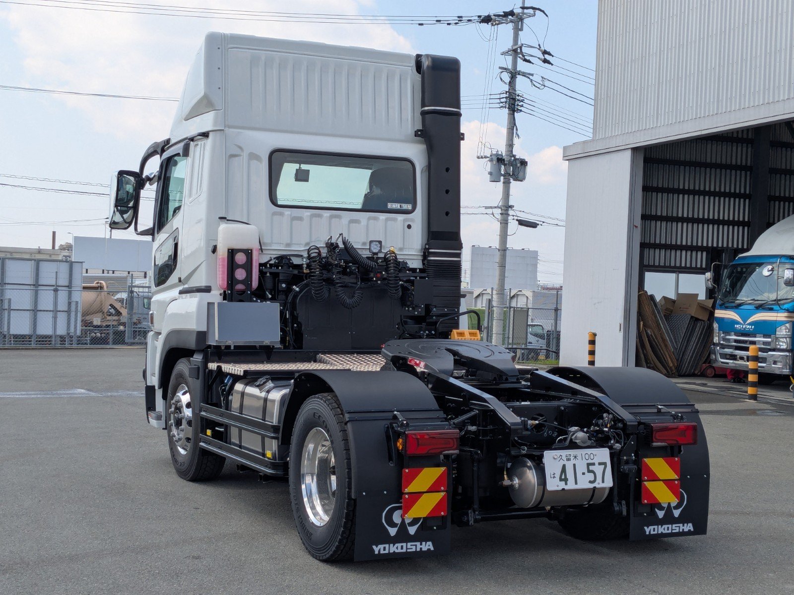vehicle_image_20260403171213V5qLxBLZfW.jpg