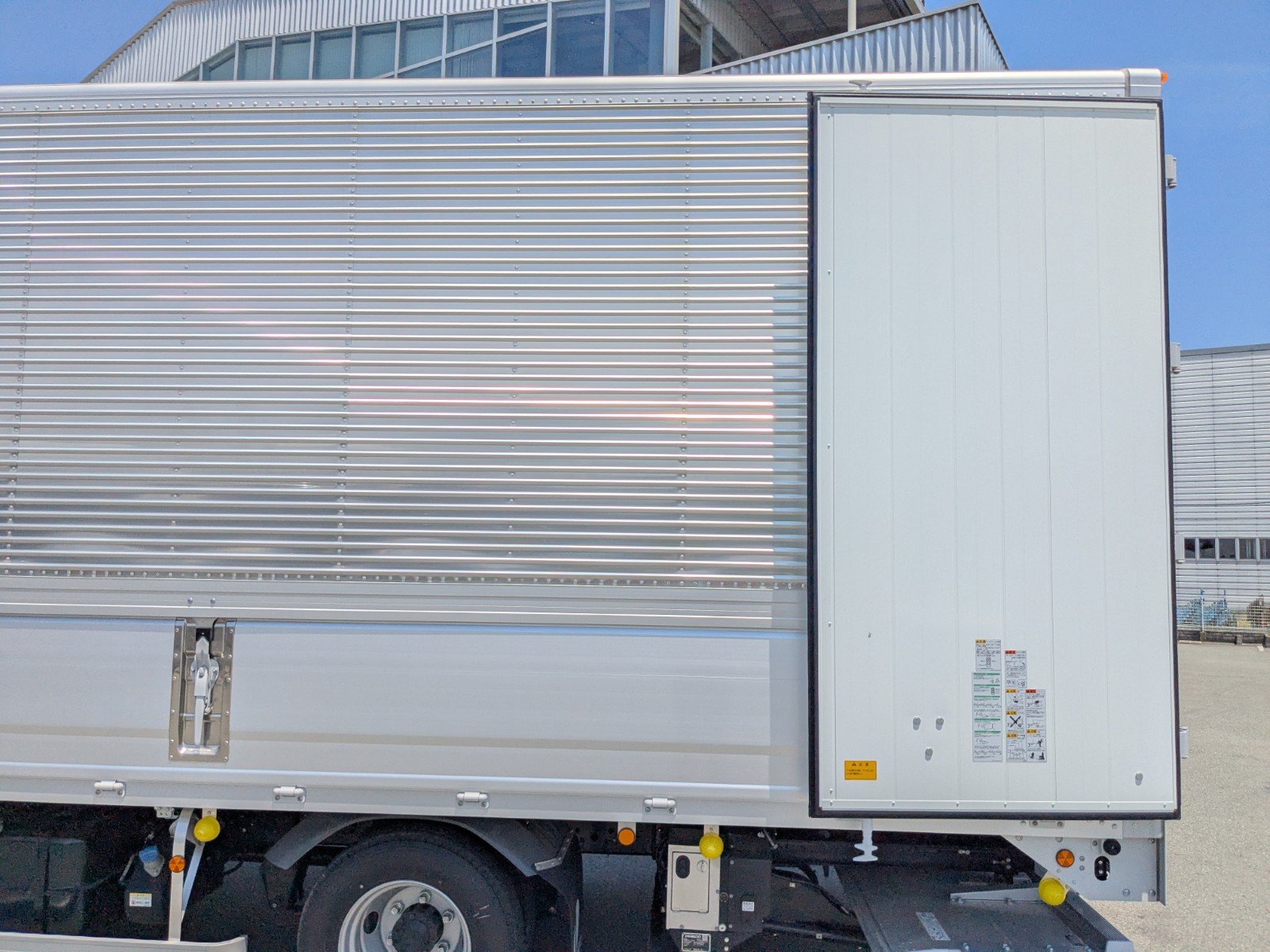 vehicle_image_202606121725114KcJrlu1Gg.jpg