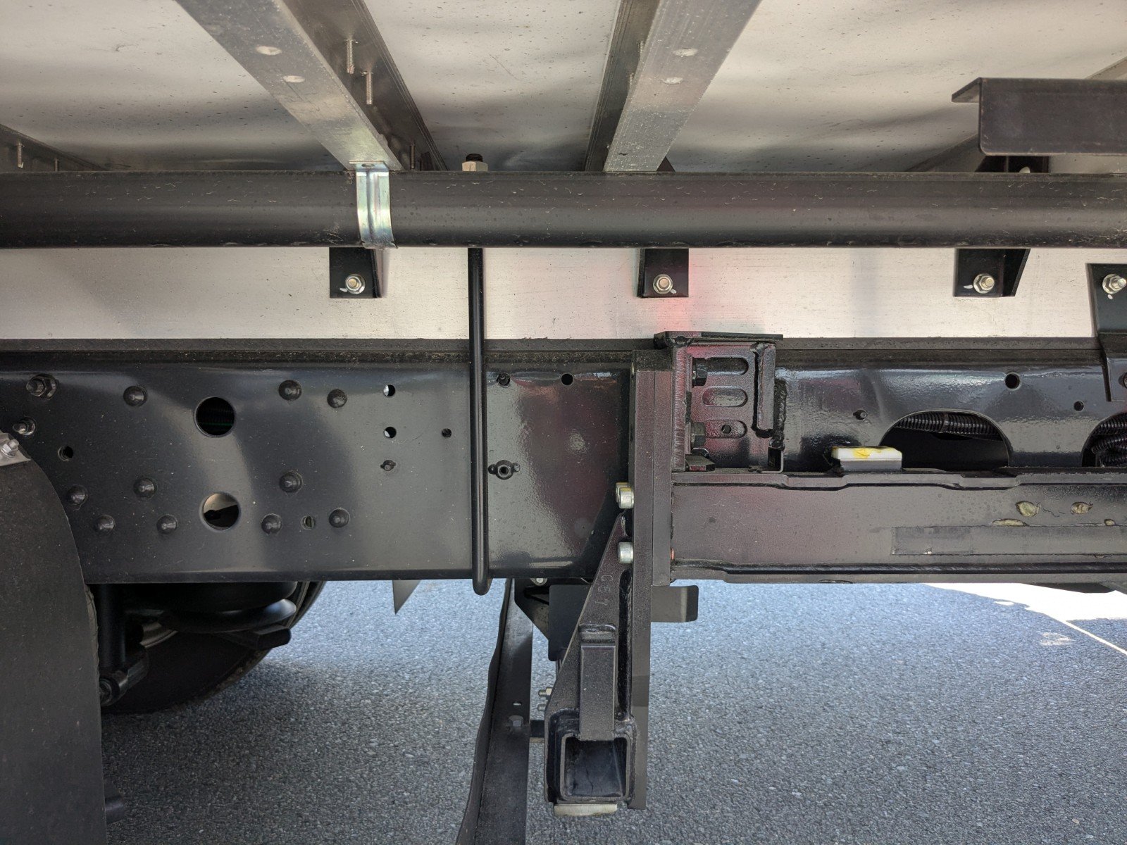 vehicle_image_202606121725114qPha5el9h.jpg