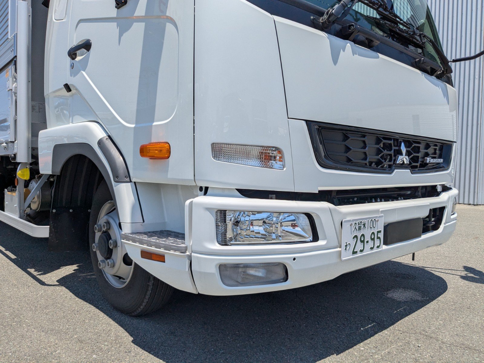 vehicle_image_20260612172512g6lOnFoW7p.jpg