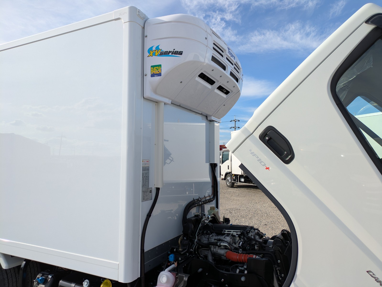 vehicle_image_2025121016543950pZTB6Buc.jpg
