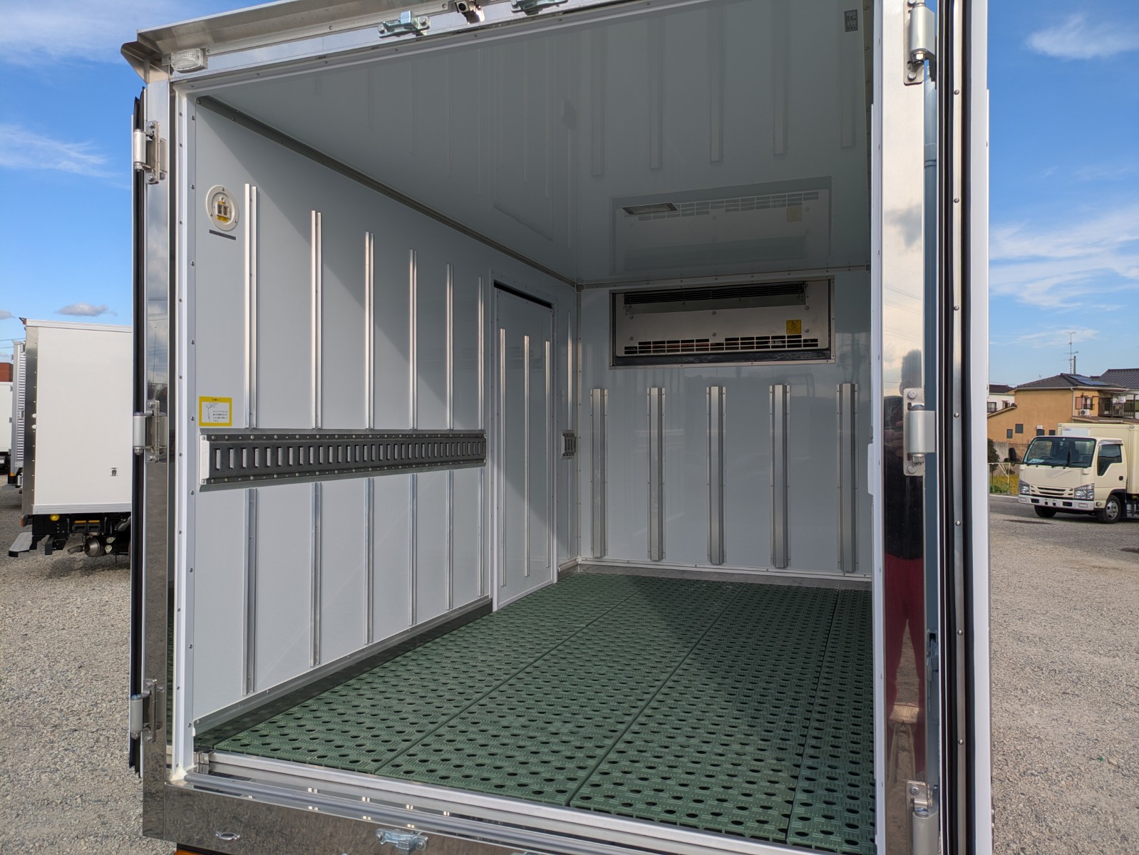 vehicle_image_20251210165440nPRM5ccmeG.jpg
