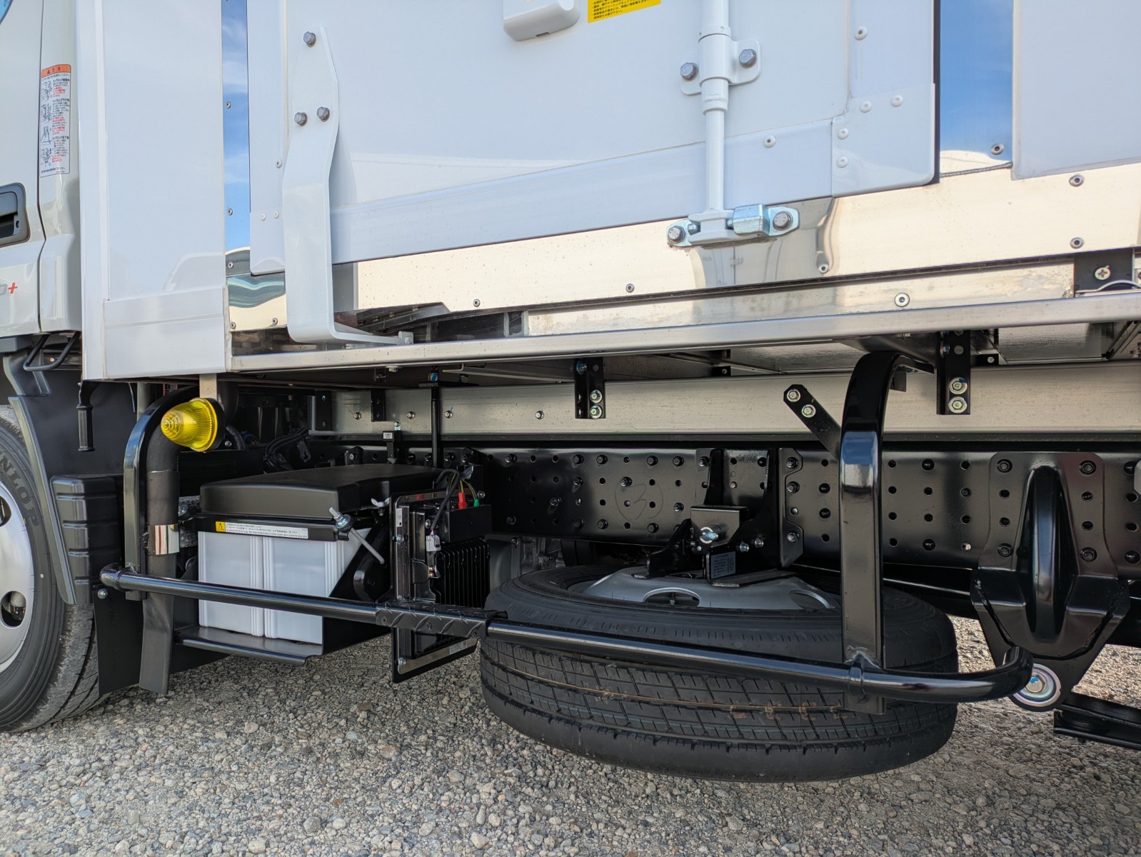 vehicle_image_20251210165441nxziMyw1ue.jpg