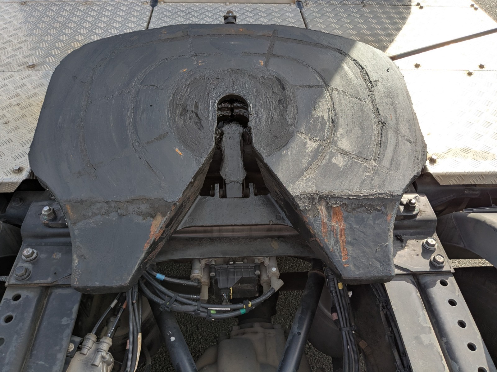 vehicle_image_20251224110408AYZtwrSl8e.jpg