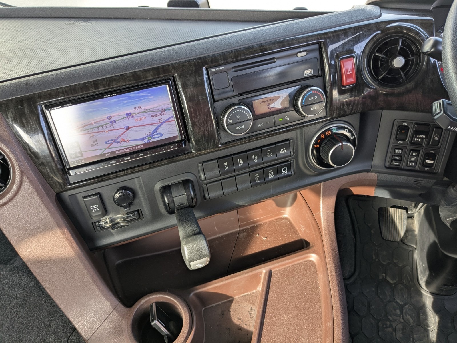 vehicle_image_20251224110408AiXoQhyEcQ.jpg