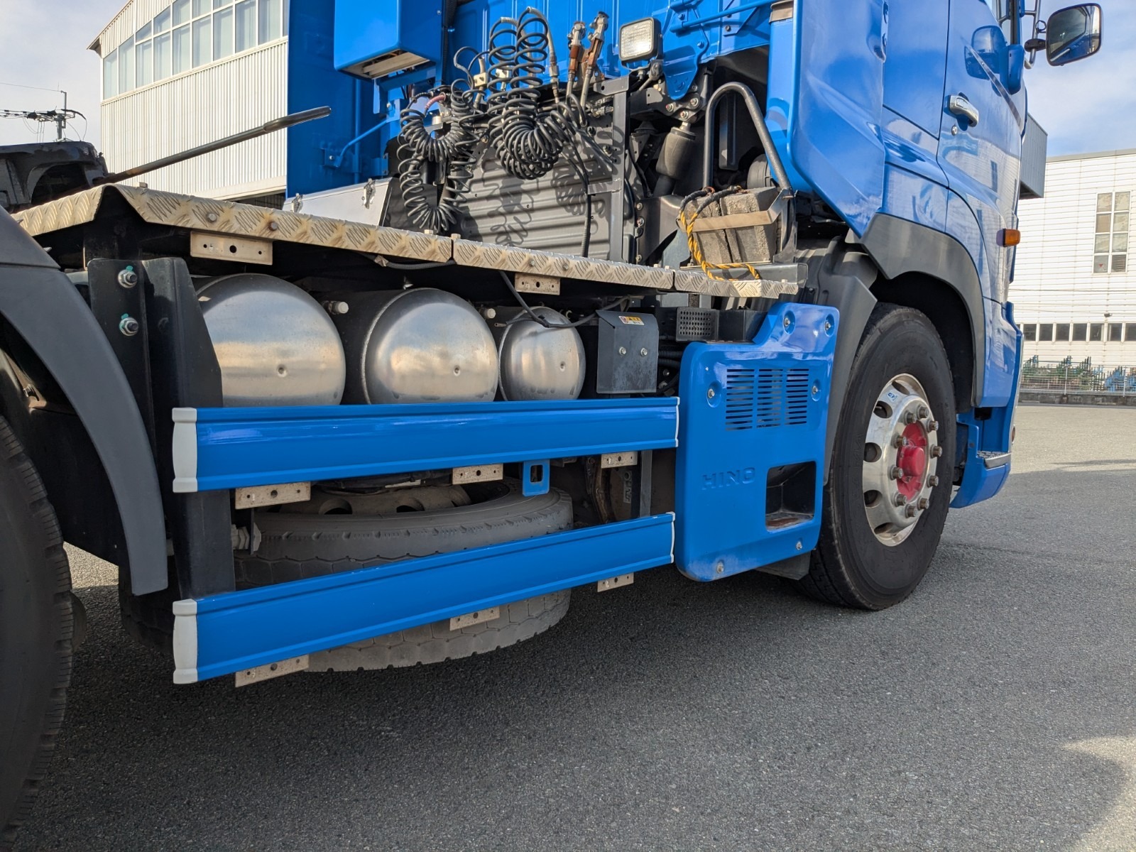 vehicle_image_20251224110408Fqs9wru5ba.jpg