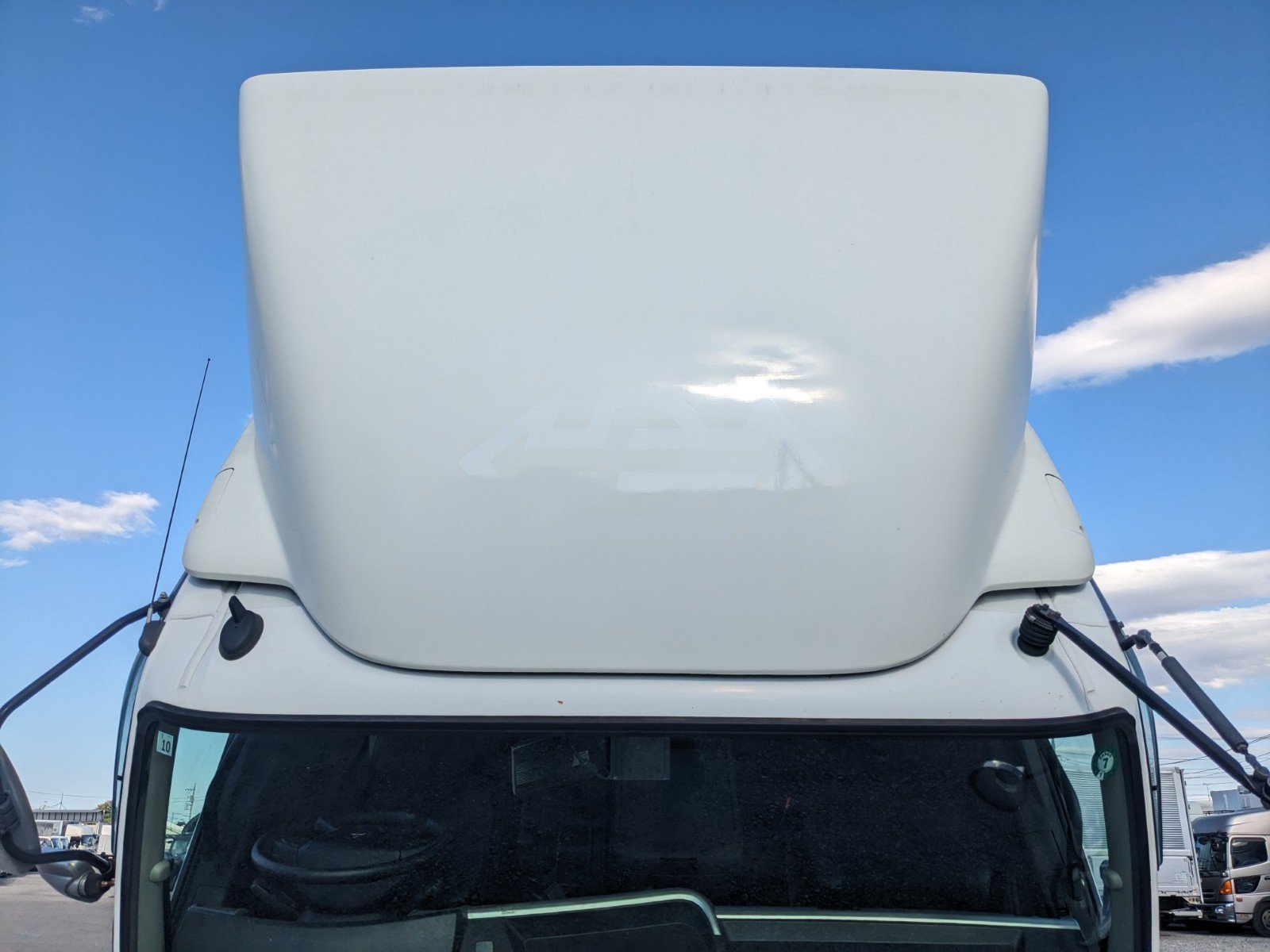 vehicle_image_202606020851133u8JveD1P4.jpg