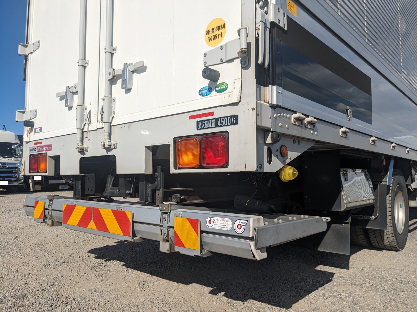 vehicle_image_20260602085113BE8e2Xfxyt.jpg