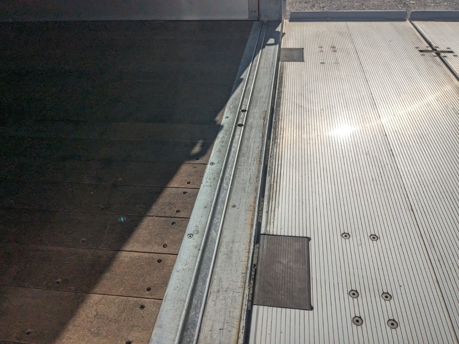 vehicle_image_20260602085113tj21ykXnNP.jpg