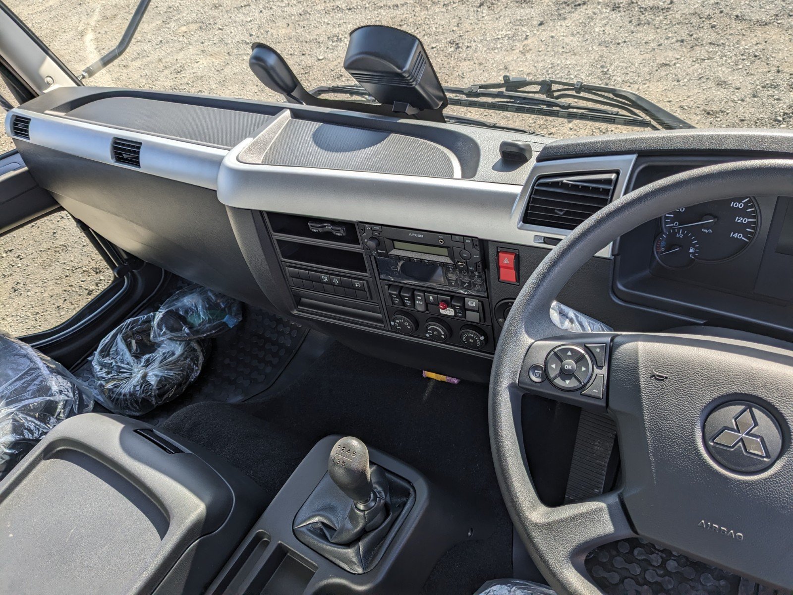 vehicle_image_20260205090948ewcgfScPq4.jpg
