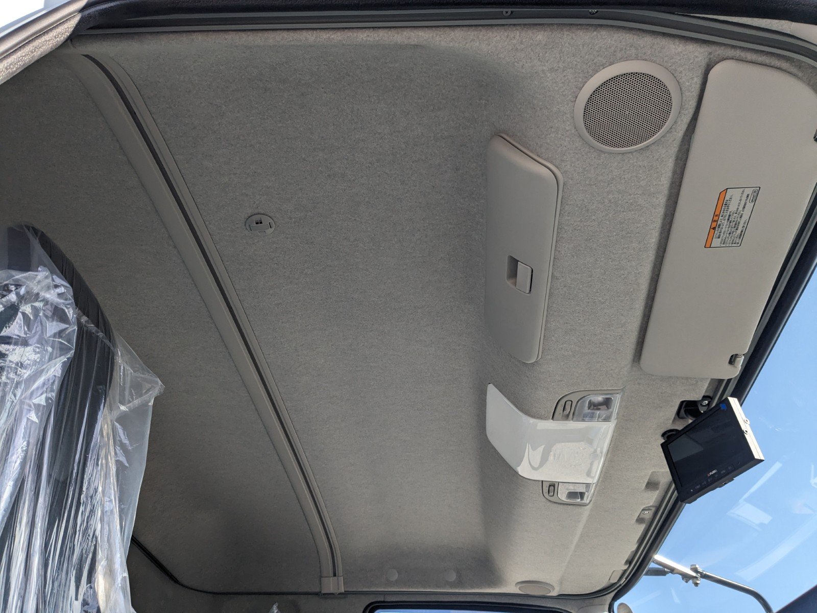 vehicle_image_20260205090948wdH79UsEZf.jpg
