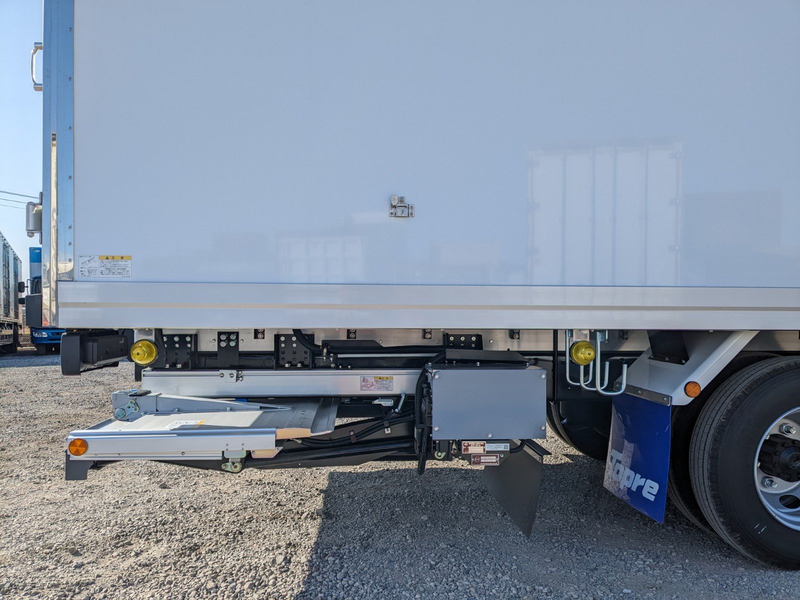 vehicle_image_20260205090948wzXhPZGkZ6.jpg