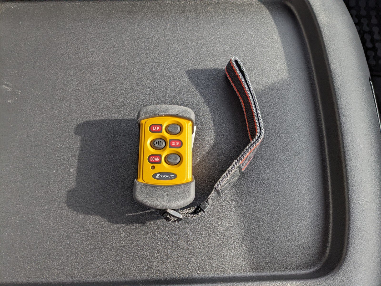 vehicle_image_20260207113555rU1buZGovf.jpg