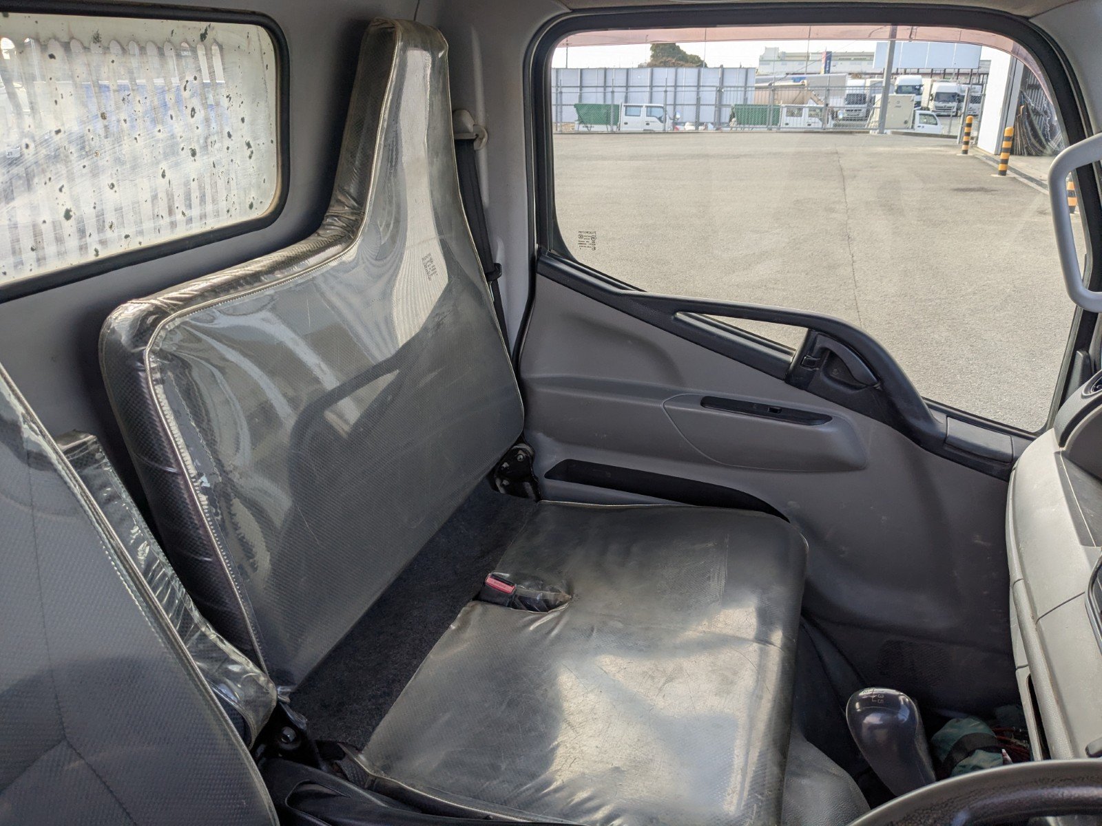 vehicle_image_202602021047301TSJNYt1Nu.jpg