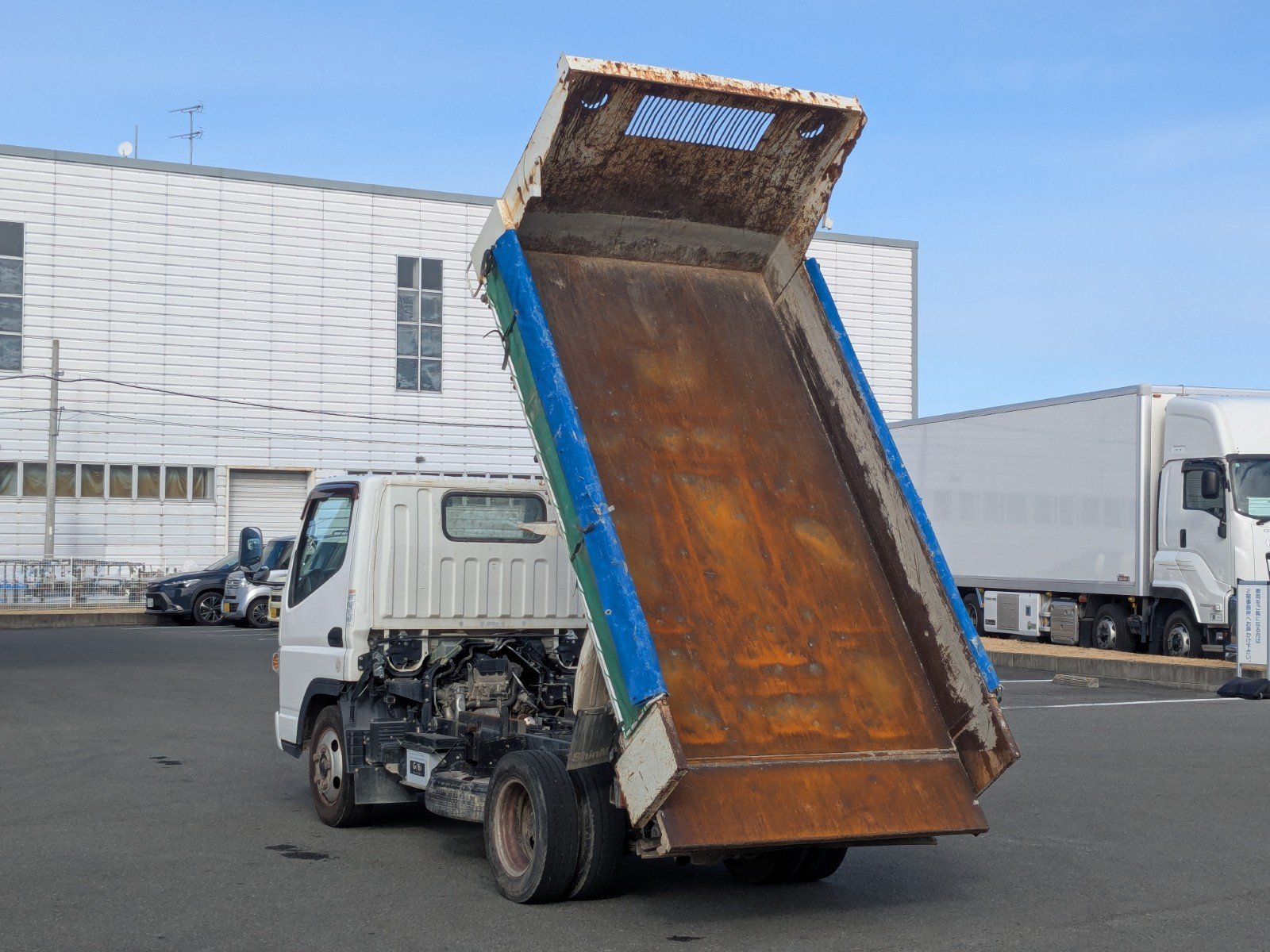 vehicle_image_20260202104730lOHjKUxxJM.jpg