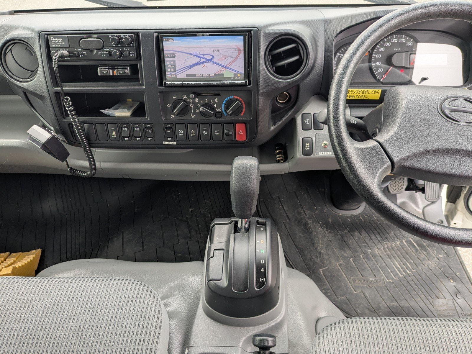vehicle_image_20260120181730d44bIYf1jn.jpg