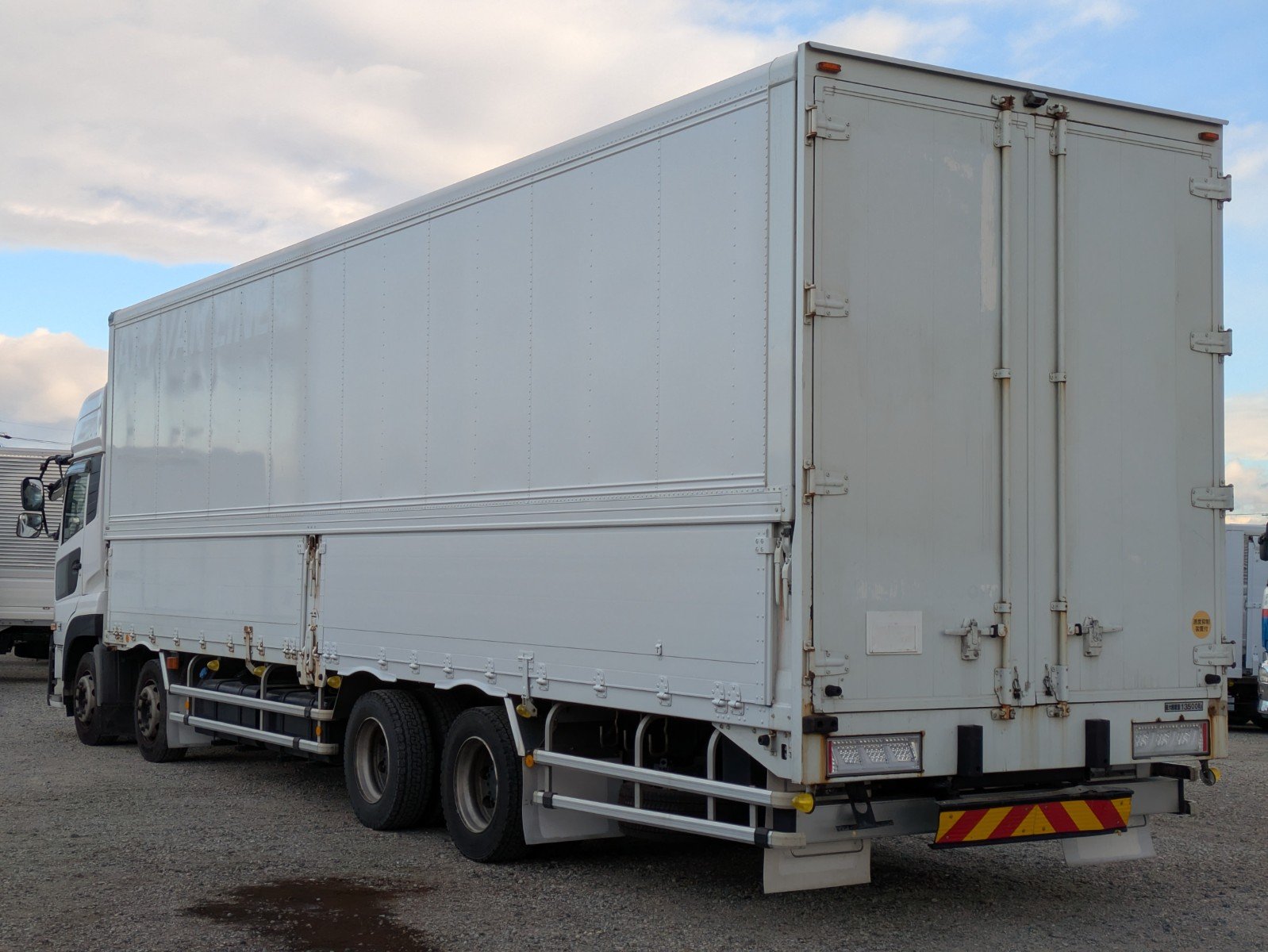 vehicle_image_20260109091342MRpeM5ESOJ.jpg