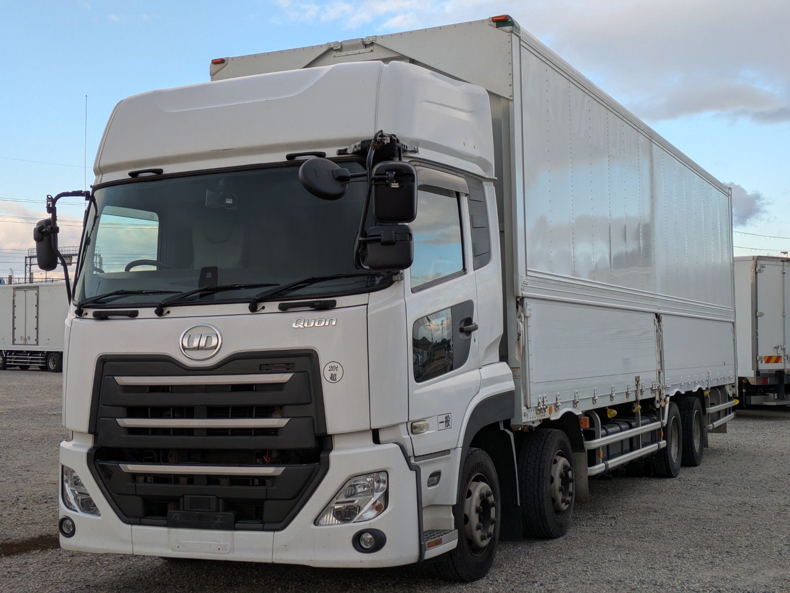 vehicle_image_20260109091342x14YL8wHcf.jpg