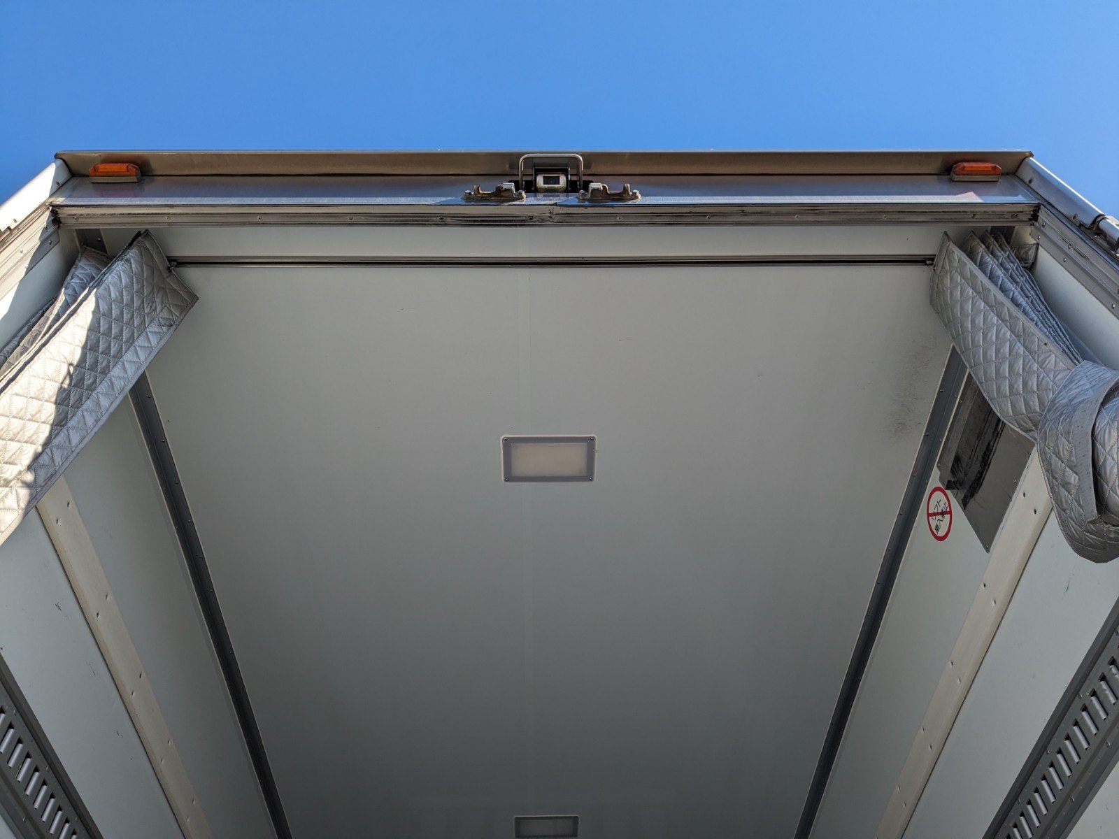 vehicle_image_20260130184856Z76jMvOvGu.jpg