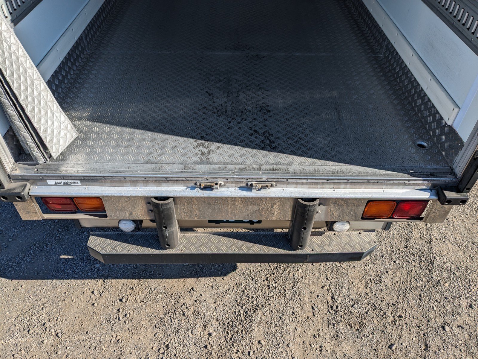 vehicle_image_20260130184856e8TILSV93v.jpg