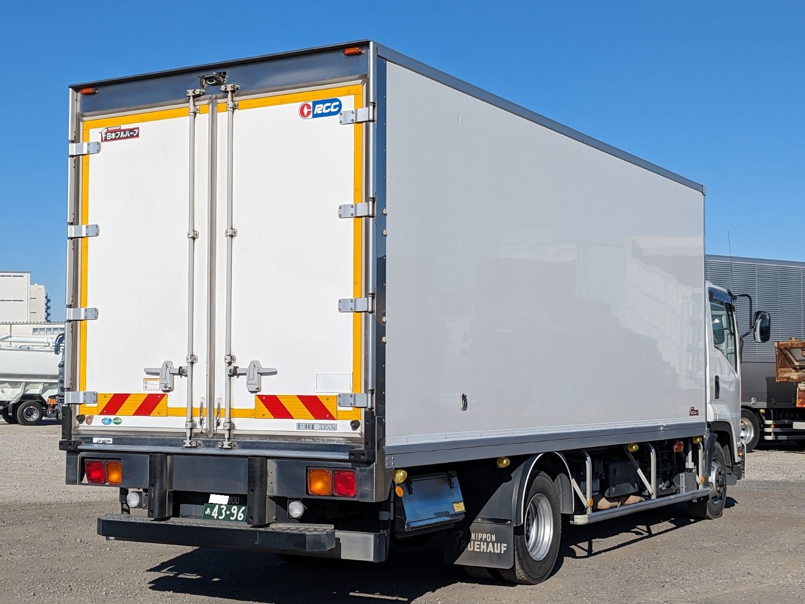 vehicle_image_20260130184856kiSdRBw1r9.jpg