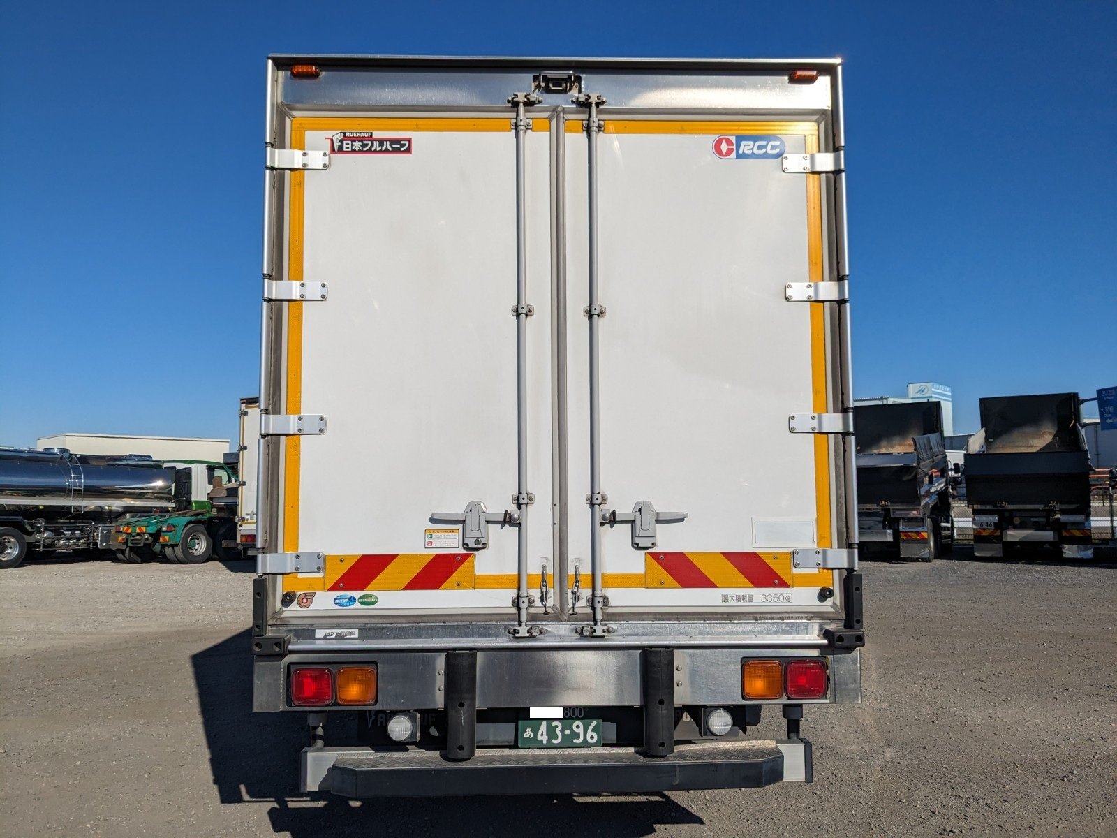 vehicle_image_20260130184856tiiBUOidSX.jpg