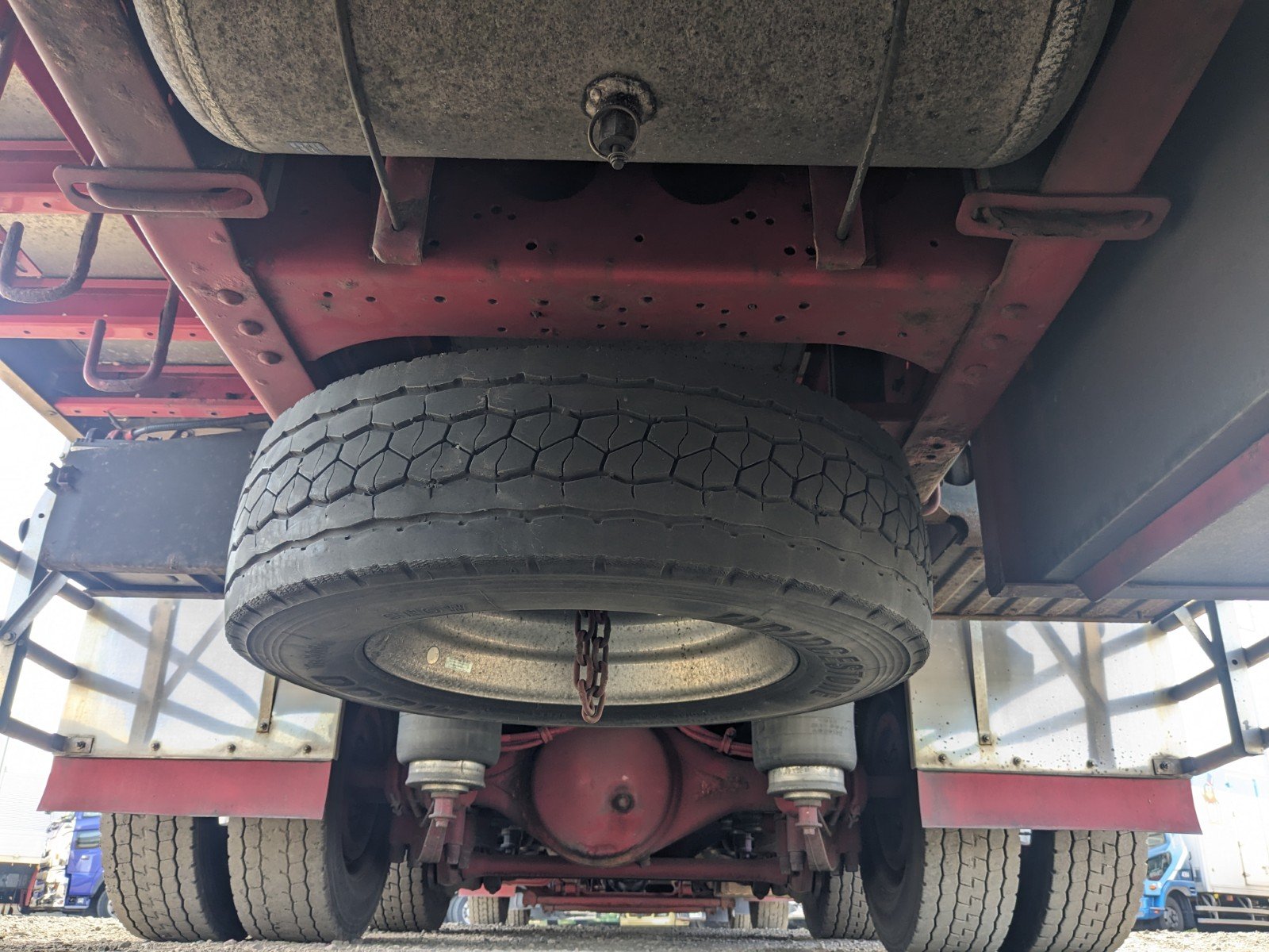 vehicle_image_202603091625122O4XvE1exO.jpg