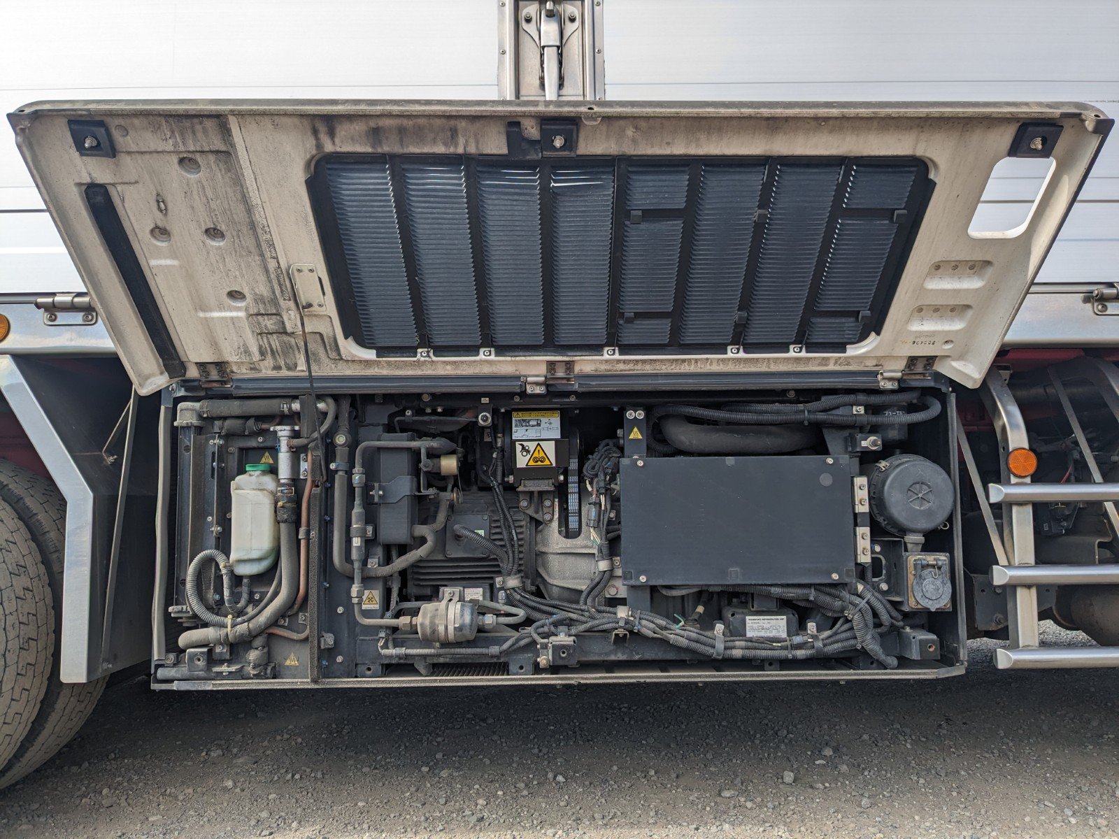 vehicle_image_20260309162512Q2YrtpzW42.jpg