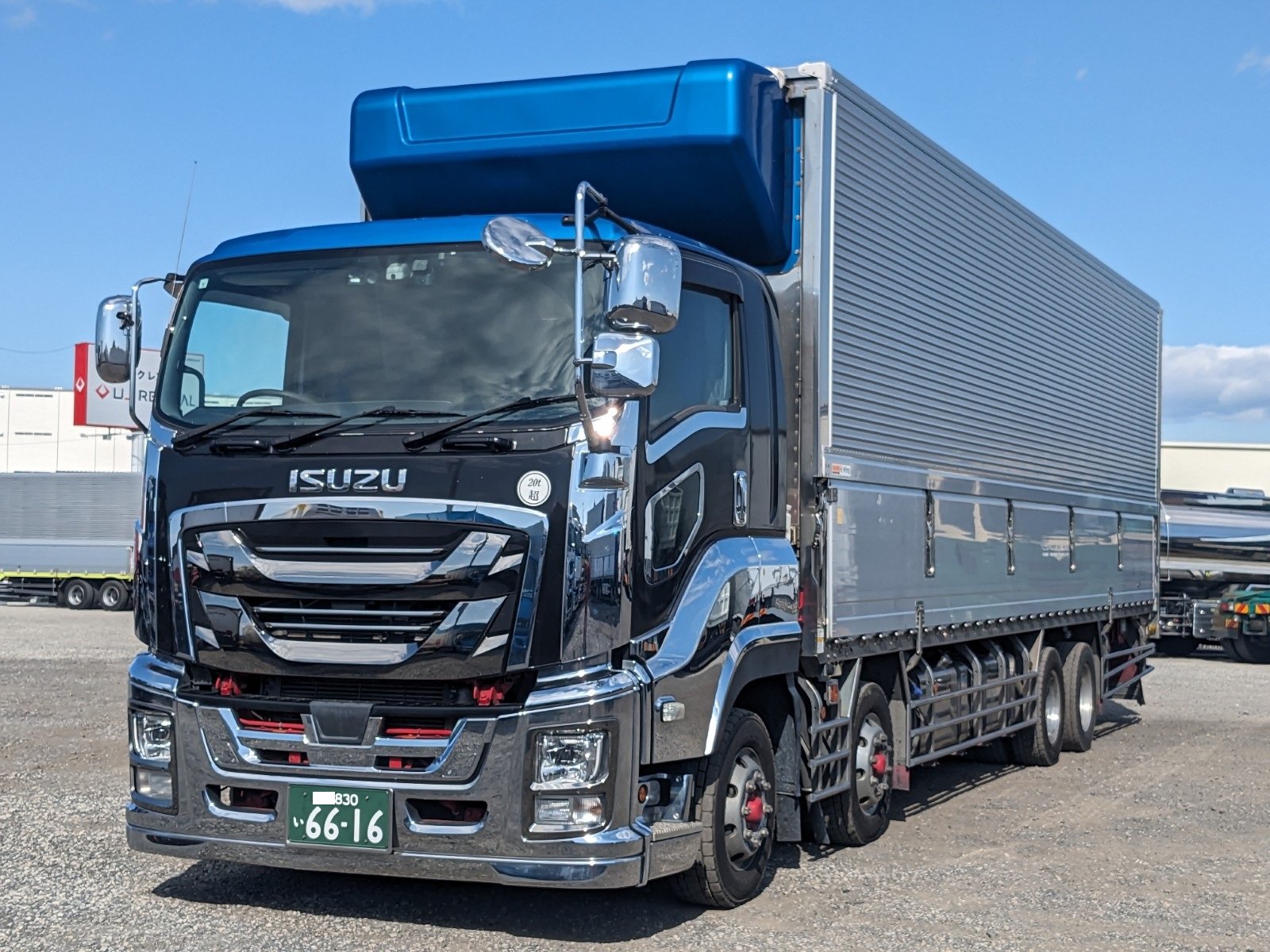 vehicle_image_20260309162512mepW0kfVT9.jpg