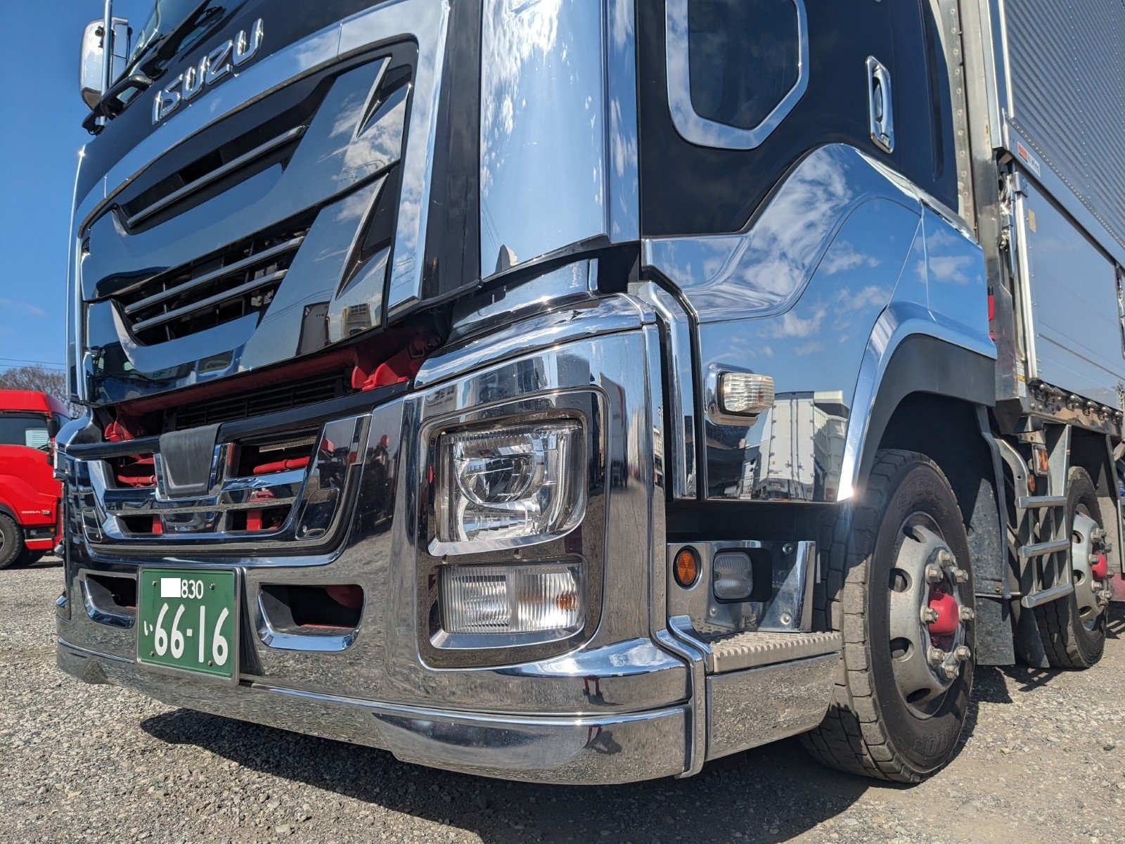vehicle_image_20260309162512z2ipgYWR5o.jpg