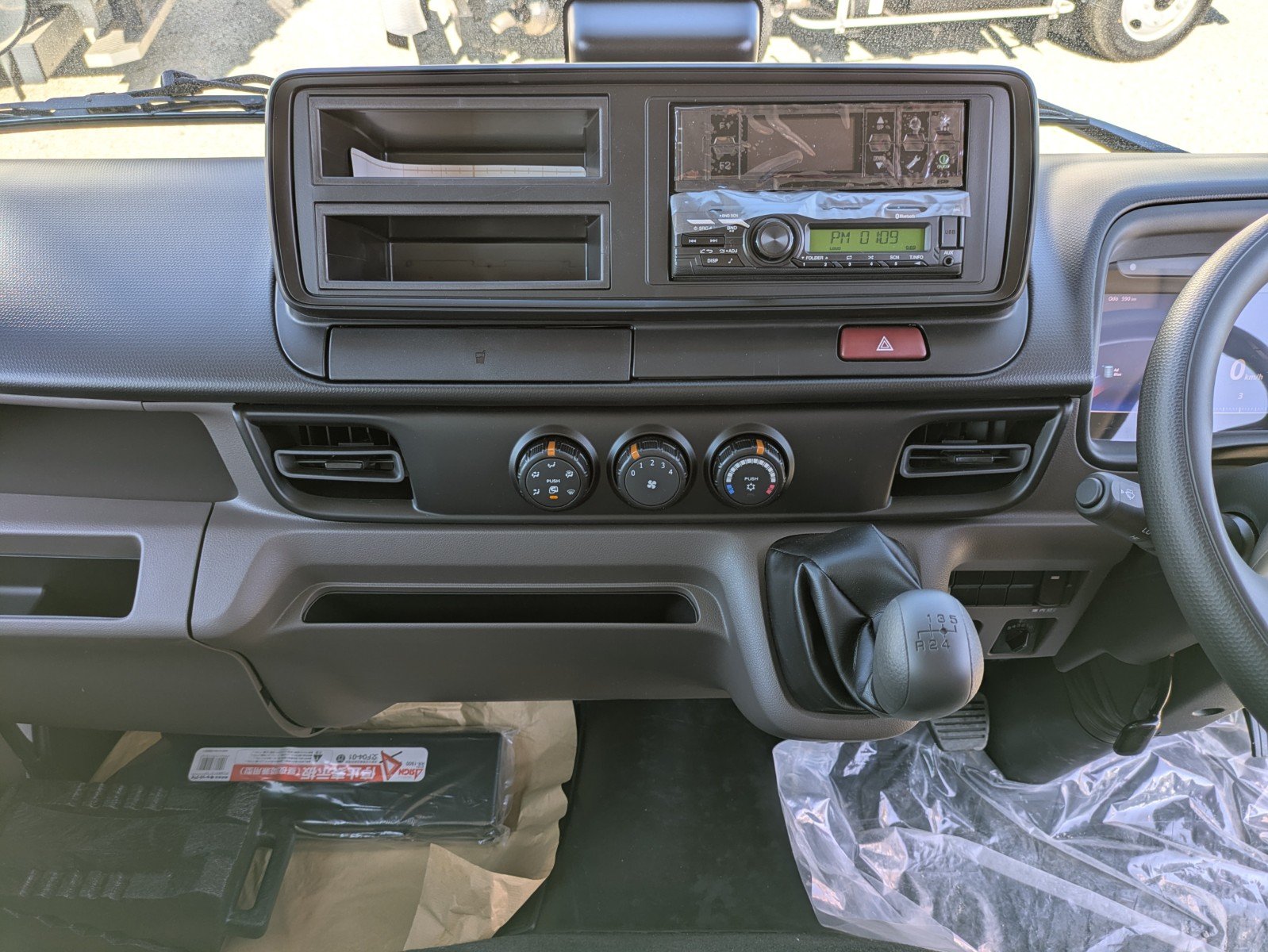 vehicle_image_20260107181920O5yS0hGrS5.jpg