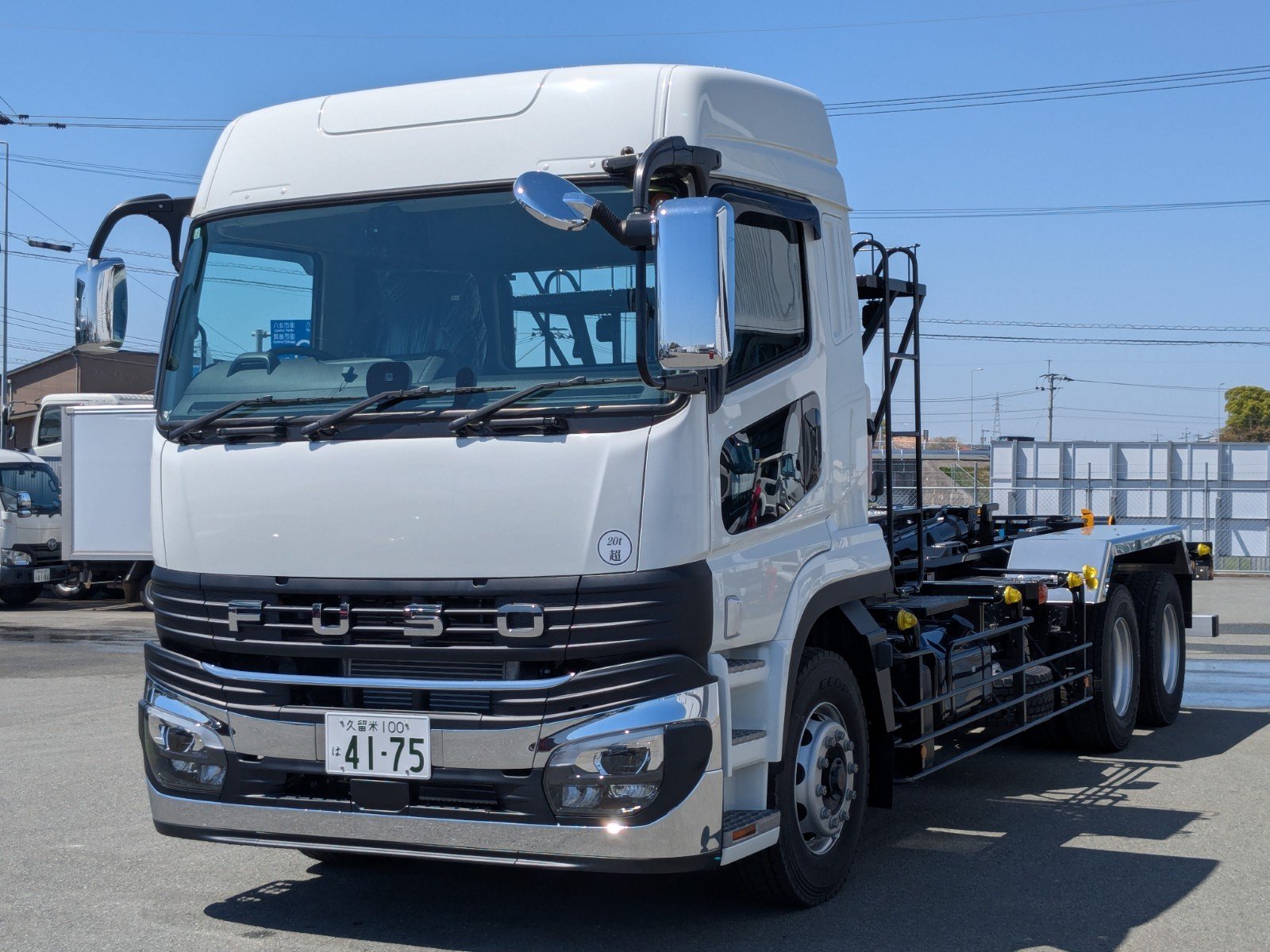 vehicle_image_20260409170114sY8H7ez9QN.jpg