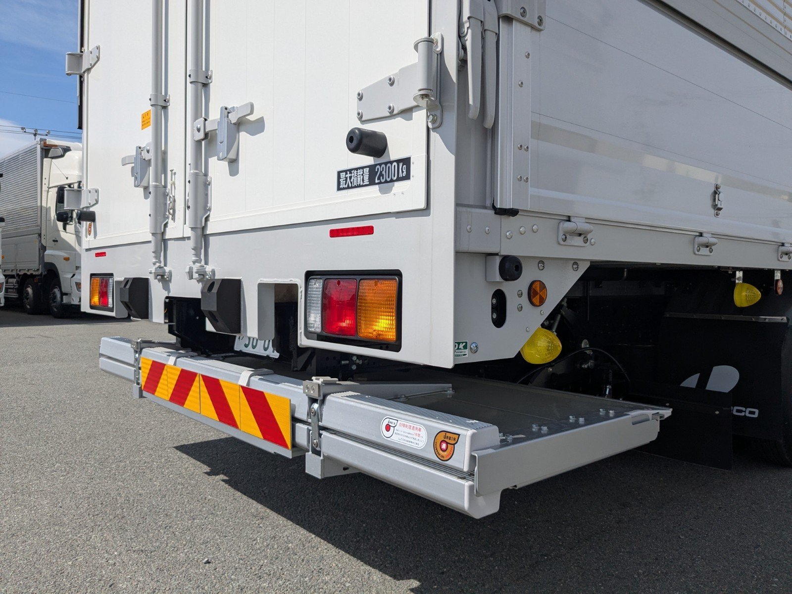 vehicle_image_20260423183612vzyDGUgXPl.jpg