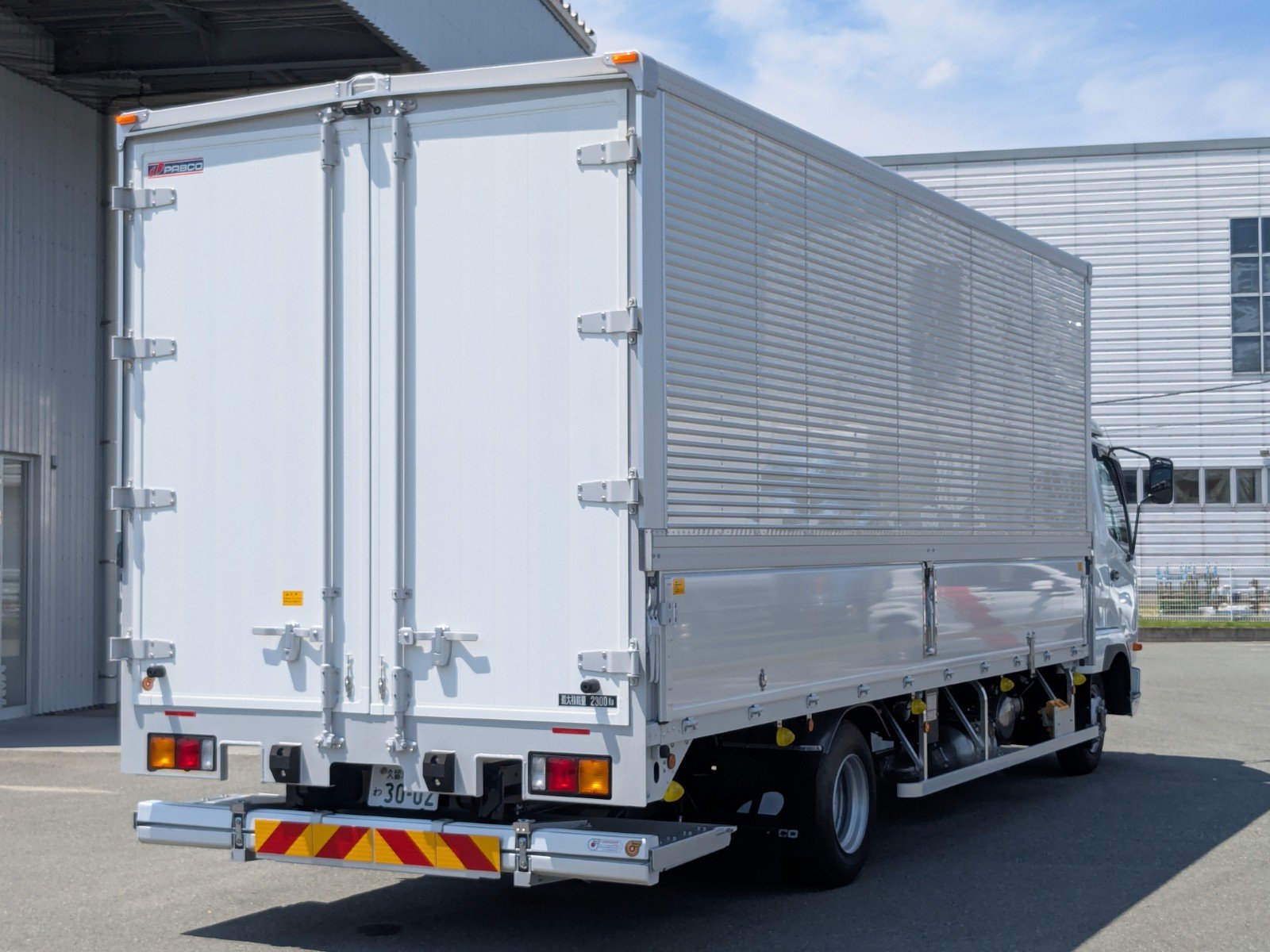 vehicle_image_20260612171130LWISXXebx0.jpg
