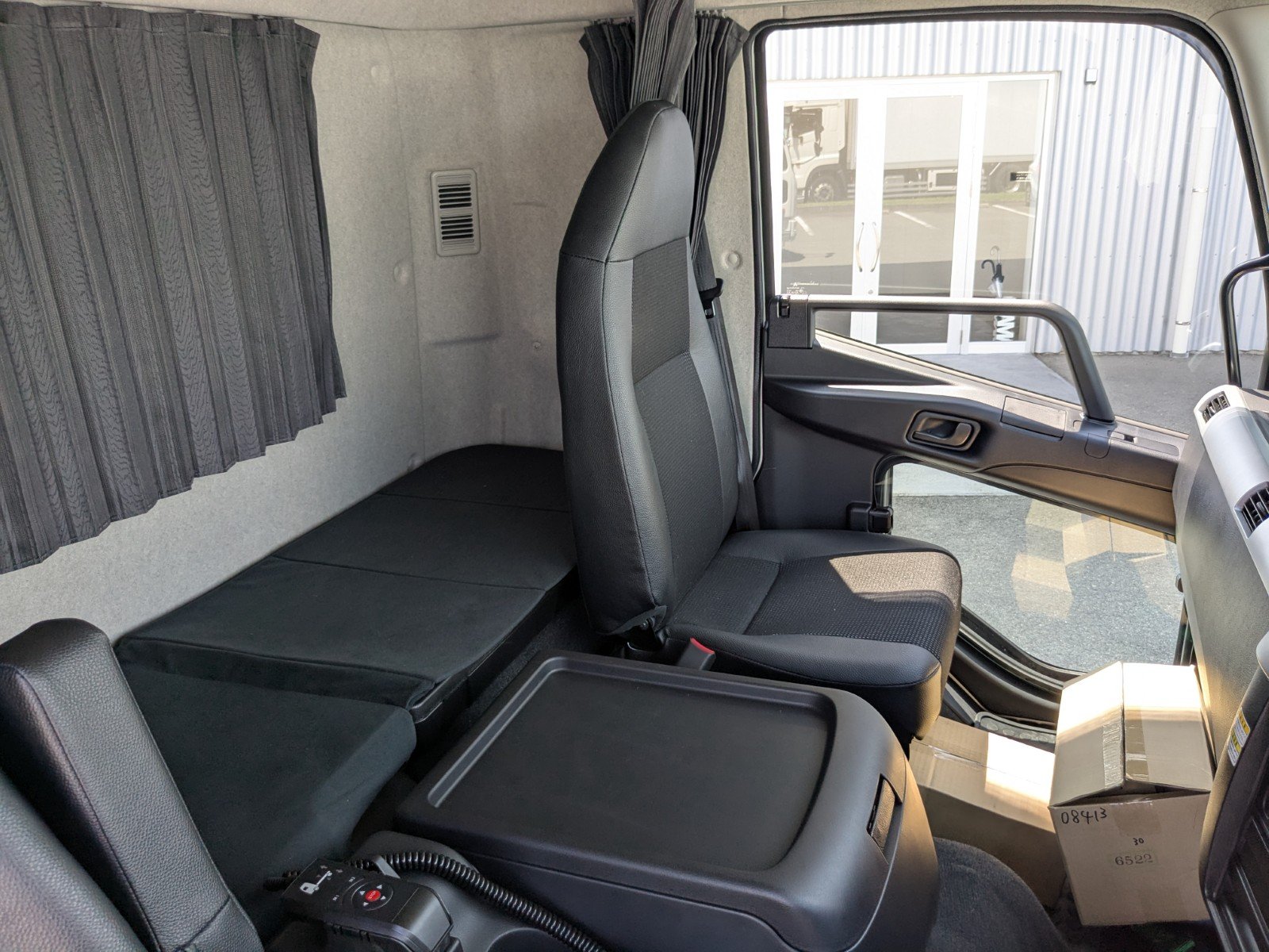 vehicle_image_20260612171130Z9shjemUW2.jpg