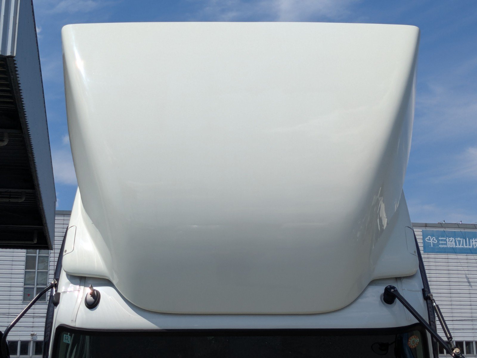 vehicle_image_20260612171130ZYasWkR9se.jpg