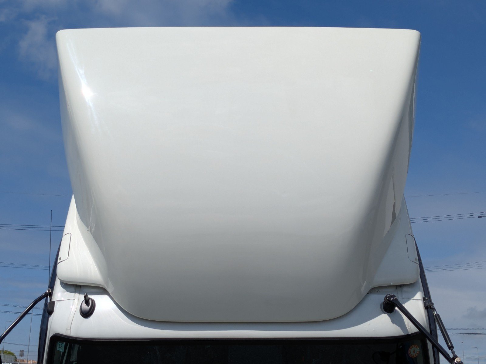 vehicle_image_20260422134551RJhnfz4lbL.jpg