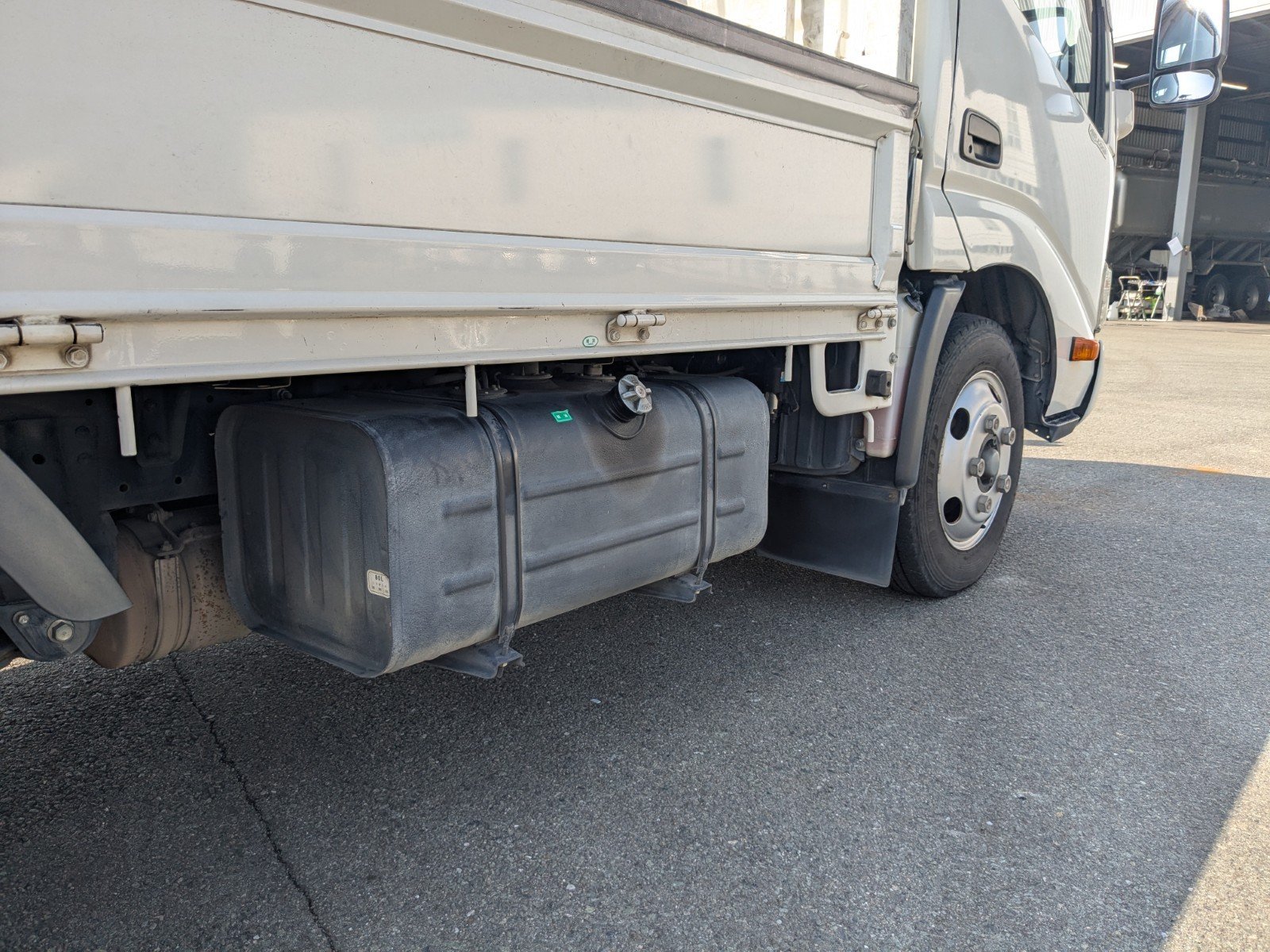 vehicle_image_20260216082552cKx0Aeswmh.jpg