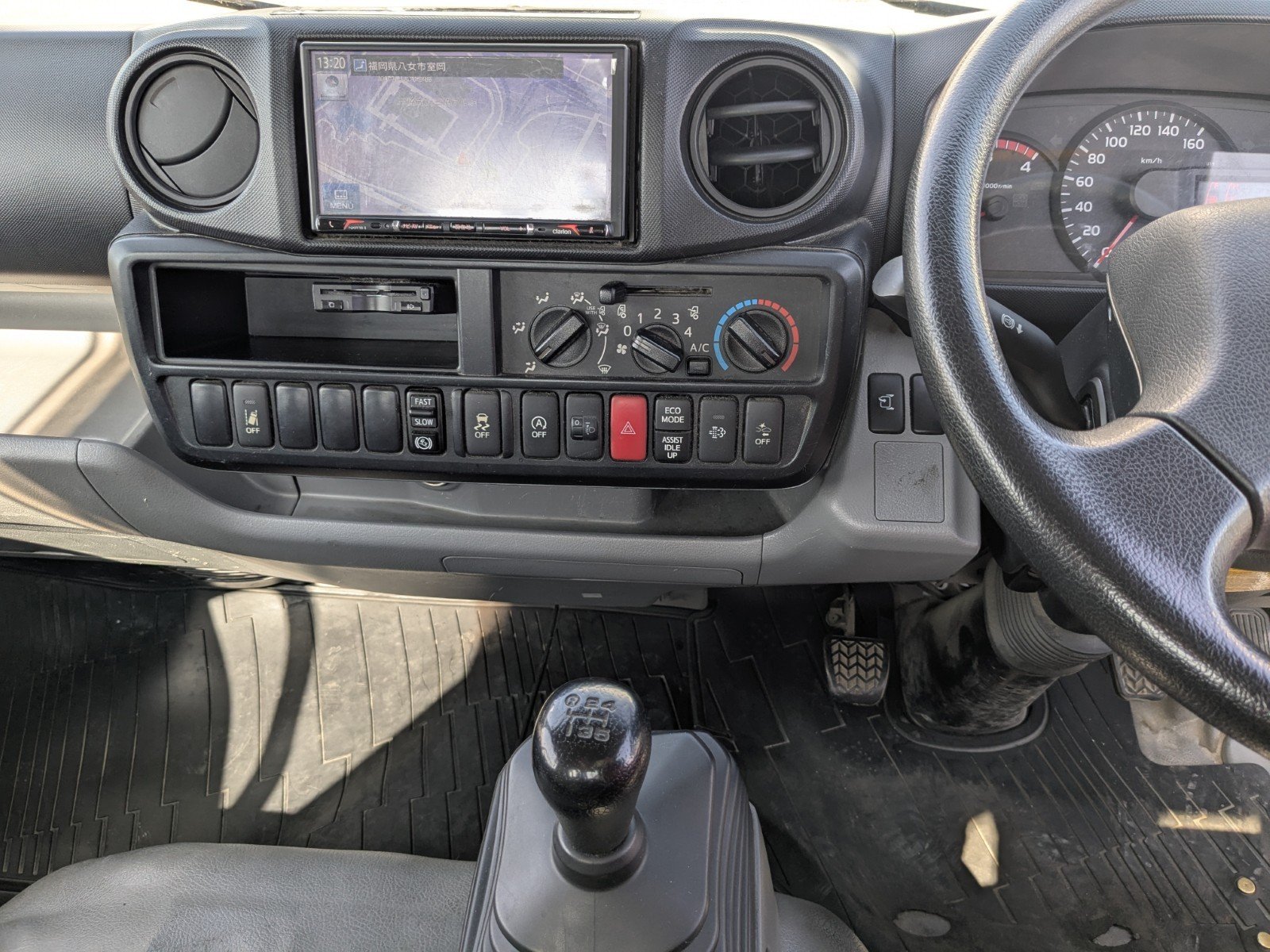 vehicle_image_20260216082608Z6lawIW1pw.jpg