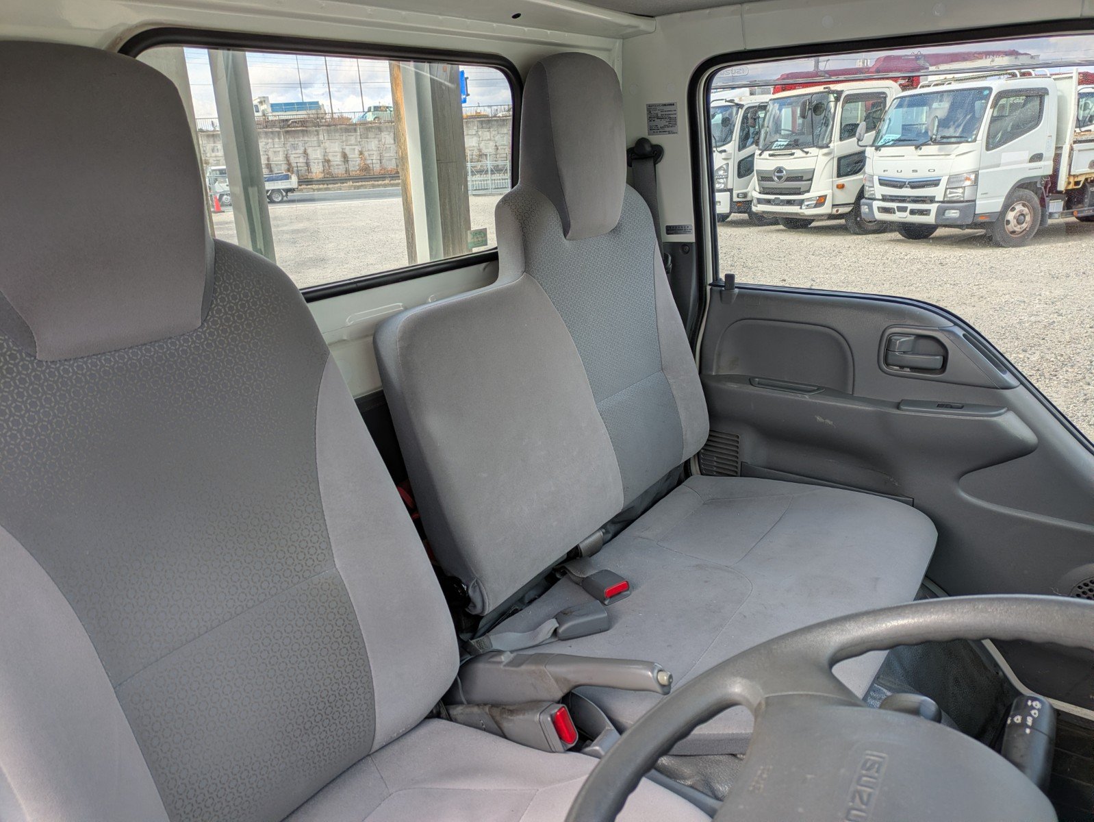 vehicle_image_20260129090301aOcVa8wFiS.jpg