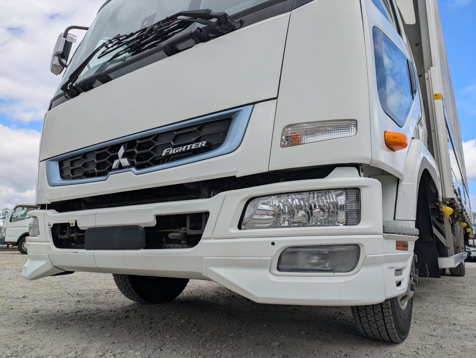 vehicle_image_20260204175425jHFiZHaAt6.jpg