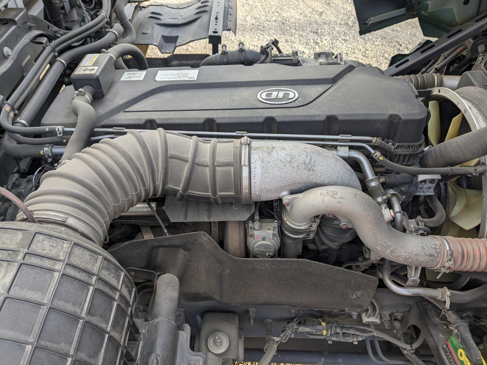 vehicle_image_202602121000330aqzZLiMxL.jpg