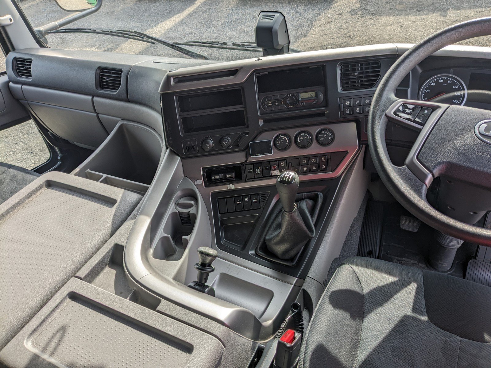 vehicle_image_202602121000333JYBdKLywn.jpg
